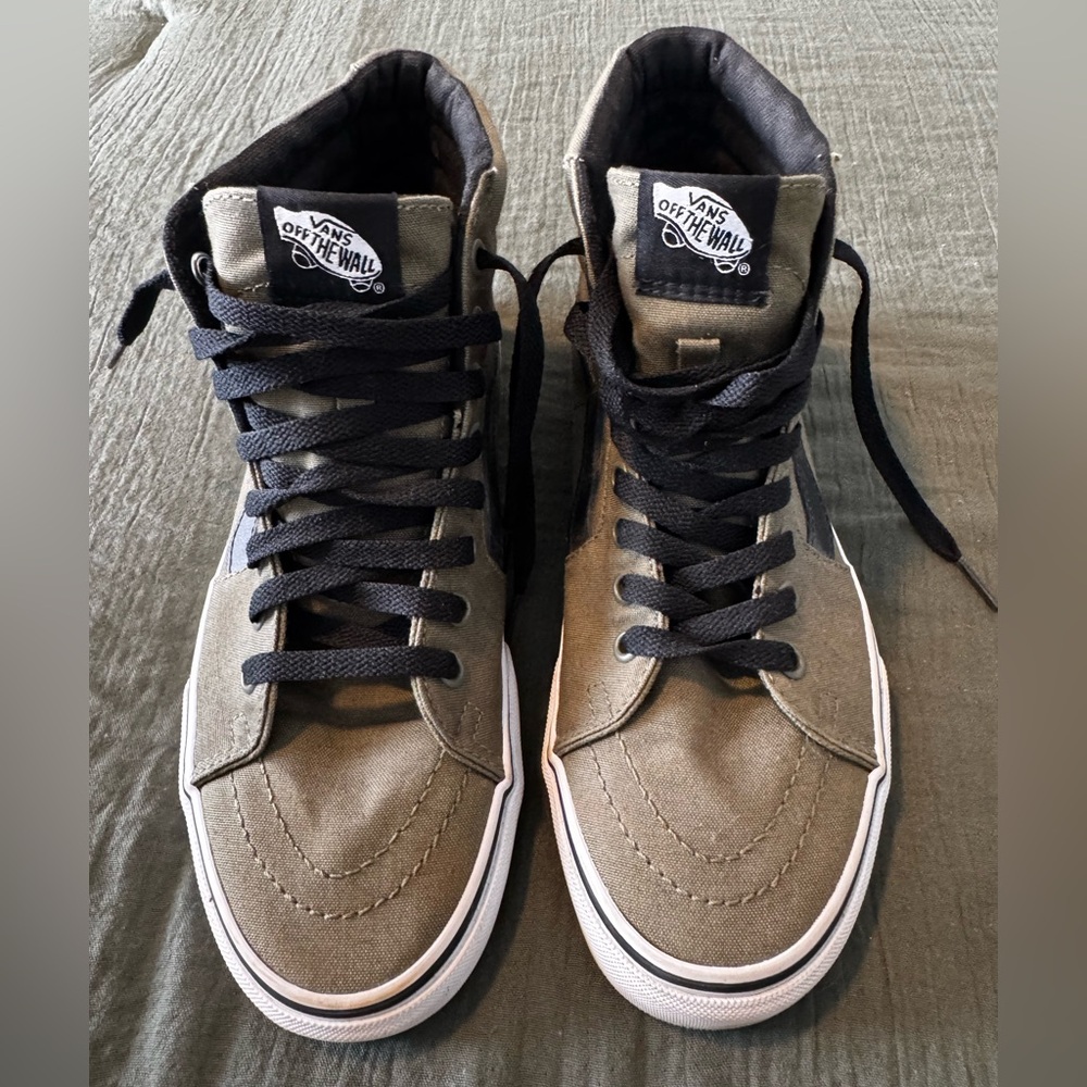 Vans Men's High-Top Sneakers - Olive and Black